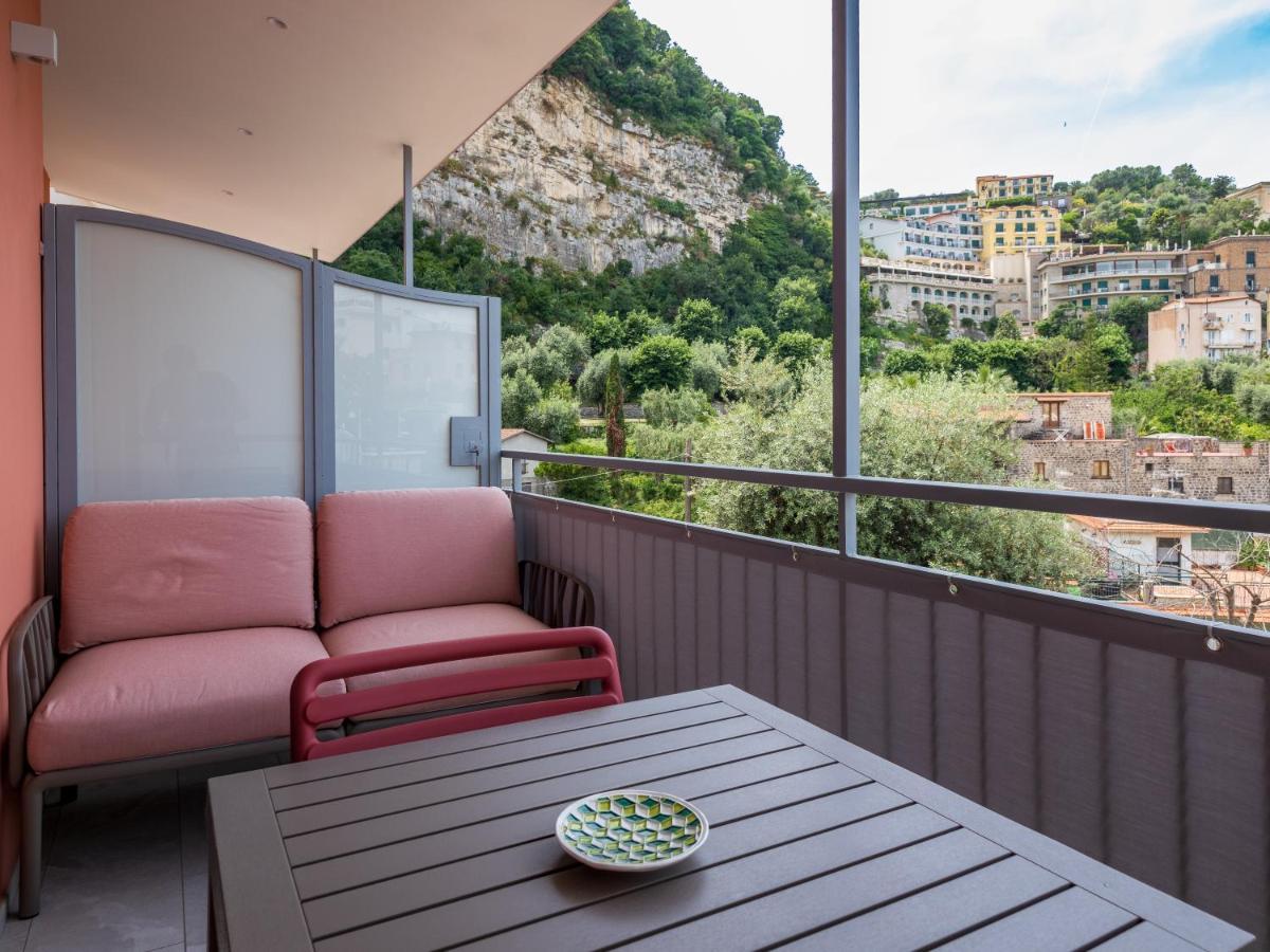 Ferienwohnung Futura Smart Flat - De Vivo Realty Sorrent Exterior foto