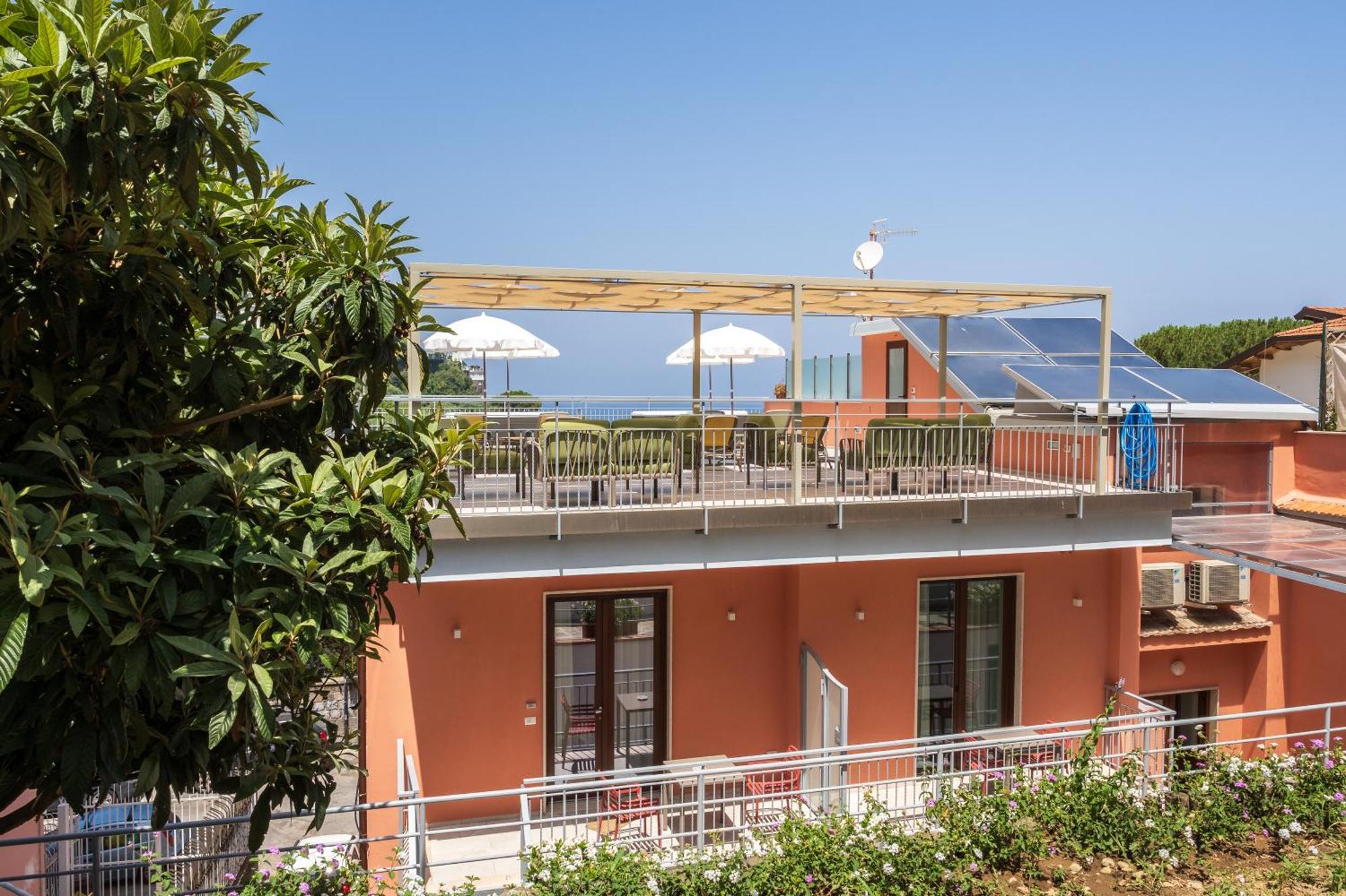 Ferienwohnung Futura Smart Flat - De Vivo Realty Sorrent Exterior foto